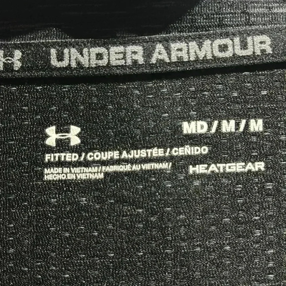 Under Armor Heat Gear,fitted quarter zip, pull over,athletic jacket/top,light - Picture 7 of 9